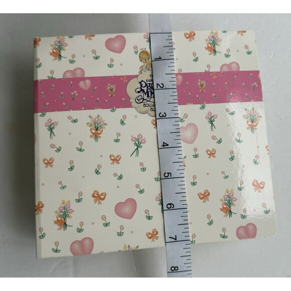 Vtg 1996 The Enesco Precious Moments Log Book Collectors Club Catalog 1979-1998 - Picture 10 of 11